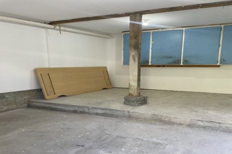 Photo of property in 22 Edgeworth Road, Glenfield, Auckland, 0629