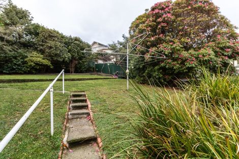 Photo of property in 3 Burrows Avenue, Karori, Wellington, 6012