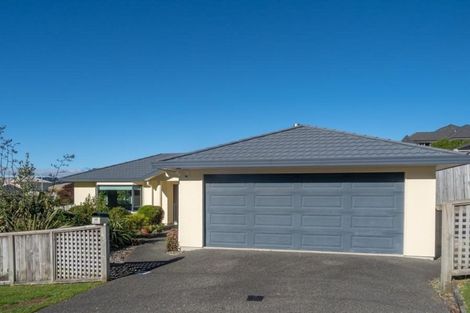 Photo of property in 15 Erlestoke Crescent, Churton Park, Wellington, 6037