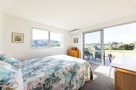 Photo of property in 27 Tairua Palms Place, Tairua, 3508