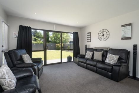Photo of property in 13 Colac Street, Avondale, Christchurch, 8061