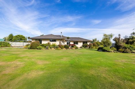Photo of property in 12 Willowside Place, Amberley, 7410