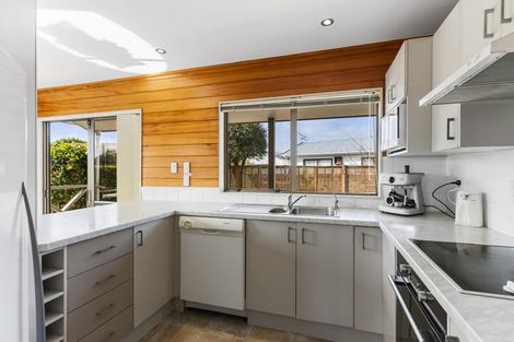 Photo of property in 108 Florence Avenue, Orewa, 0931