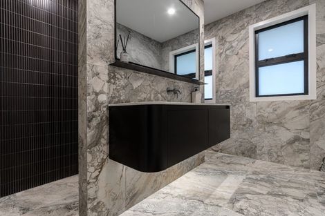 Photo of property in 58a Hinewa Road, Otumoetai, Tauranga, 3110