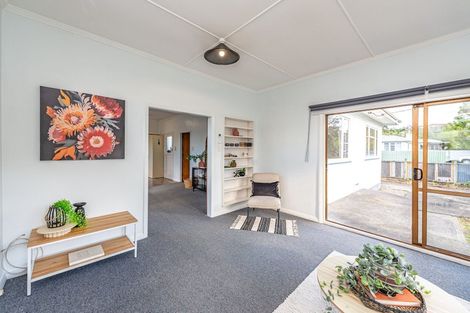 Photo of property in 12 Ward Street, Aramoho, Whanganui, 4500