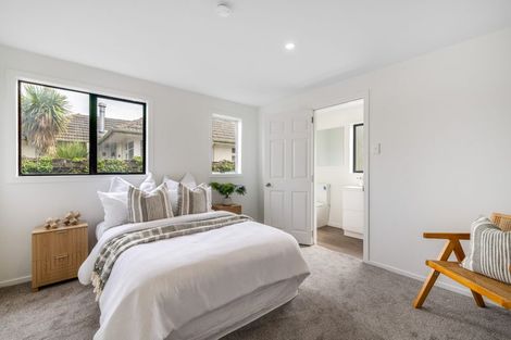 Photo of property in 1/207 Main North Road, Redwood, Christchurch, 8051