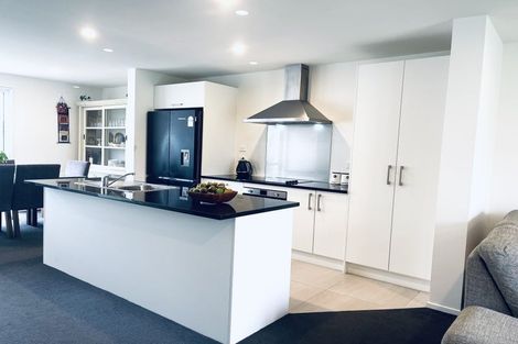 Photo of property in 4 Treestump Road, Takanini, 2112