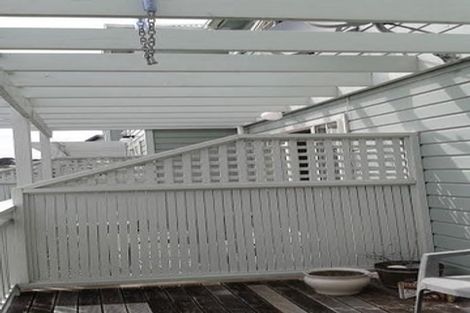 Photo of property in 10 Colombo Street, Hokowhitu, Palmerston North, 4410