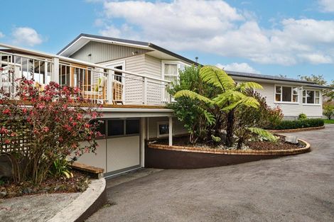 Photo of property in 32 Wai-iti Crescent, Woburn, Lower Hutt, 5010