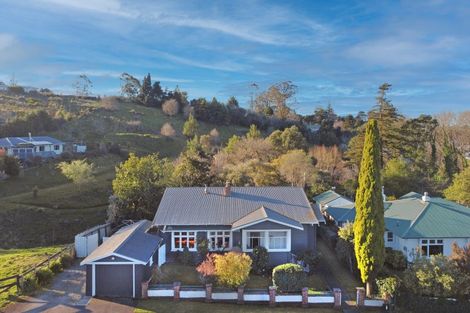 Photo of property in 3 Matthew Street, Waipawa, 4210