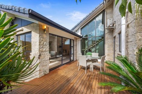 Photo of property in 6 Odin Place, Beach Haven, Auckland, 0626