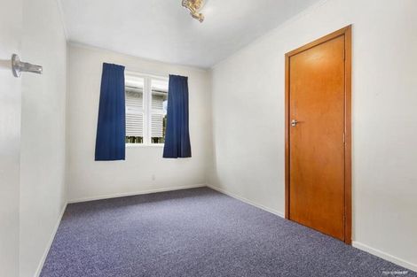 Photo of property in 4 Ranui Avenue, Ranui, Auckland, 0612