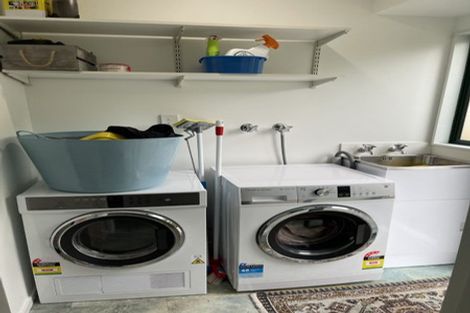 Photo of property in 25 Shelly Beach Parade, Cockle Bay, Auckland, 2014