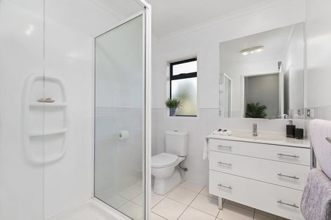 Photo of property in 14 Finlayson Place, Welcome Bay, Tauranga, 3112