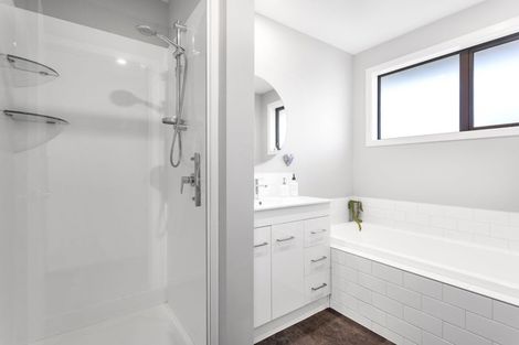 Photo of property in 18 Omega Place, Casebrook, Christchurch, 8051