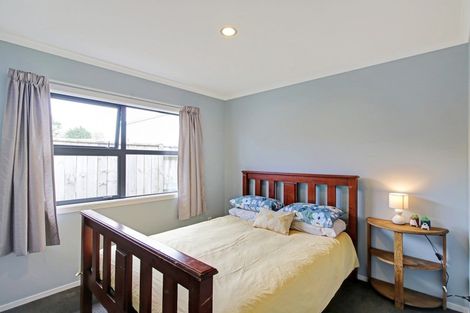 Photo of property in 9 Oxnam Place, Foxton Beach, Foxton, 4815
