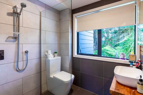 Photo of property in 47 Huia Road, Titirangi, Auckland, 0604