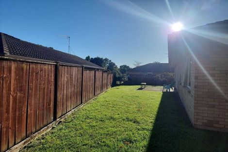 Photo of property in 14 Avonglen Court, Wattle Downs, Auckland, 2103