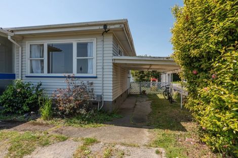 Photo of property in 64 Kapiti Road, Paraparaumu, 5032