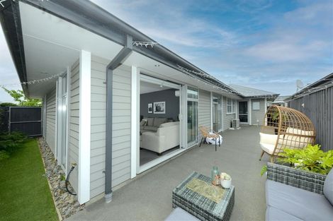 Photo of property in 2 Robb Place, Kaiapoi, 7630