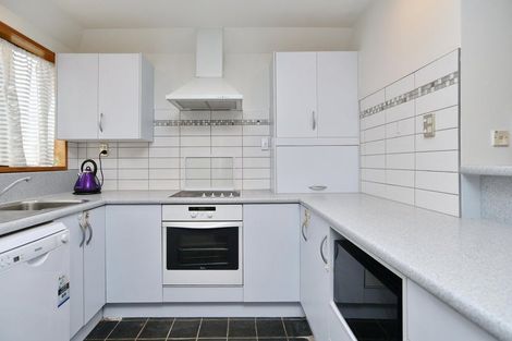 Photo of property in 2/16 Owens Terrace, Upper Riccarton, Christchurch, 8041