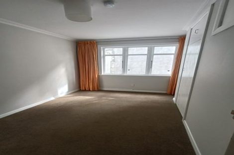 Photo of property in 47 Randwick Road, Northland, Wellington, 6012