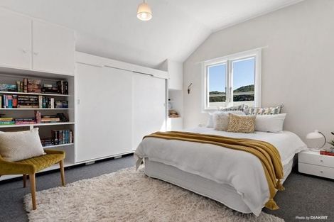 Photo of property in 11 Dover Street, Island Bay, Wellington, 6023