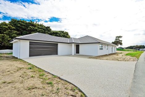 Photo of property in 92 Blairlogie Close, Otatara, 9879