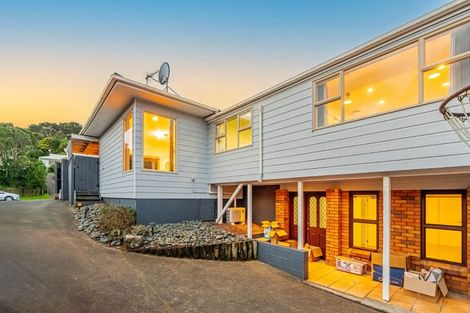 Photo of property in 79 Stapleford Crescent, Browns Bay, Auckland, 0630