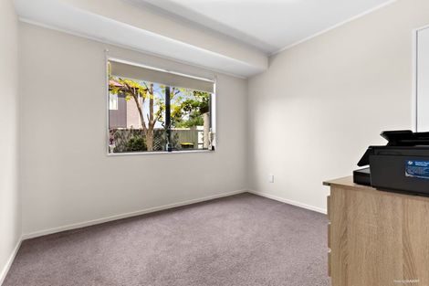 Photo of property in 3 Margan Avenue, New Lynn, Auckland, 0600