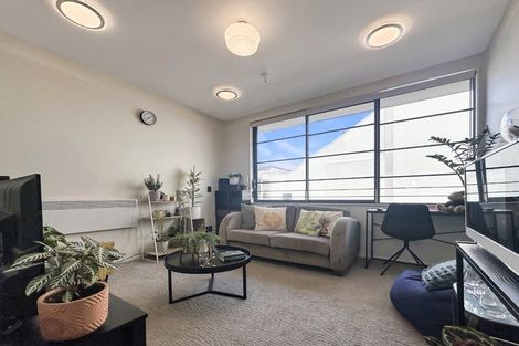 Photo of property in 208/3u Roxburgh Street, Mount Victoria, Wellington, 6011