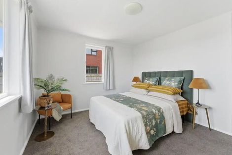 Photo of property in 19 Pukeori Street, Marfell, New Plymouth, 4310