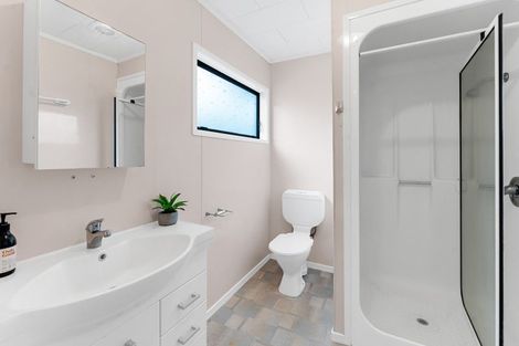 Photo of property in 6 Walnut Grove, Omokoroa, 3114
