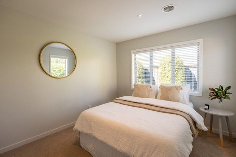 Photo of property in 8 Petrel Close, Paraparaumu Beach, Paraparaumu, 5032