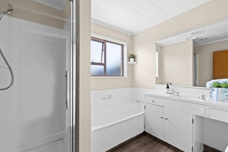 Photo of property in 7 Ngarimu Street, Havelock North, 4130