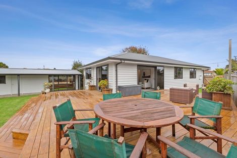 Photo of property in 369 Carrington Street, Upper Vogeltown, New Plymouth, 4310