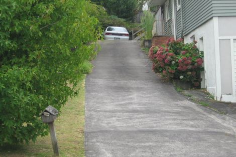 Photo of property in 2/45 Lingfield Street, Glenfield, Auckland, 0629