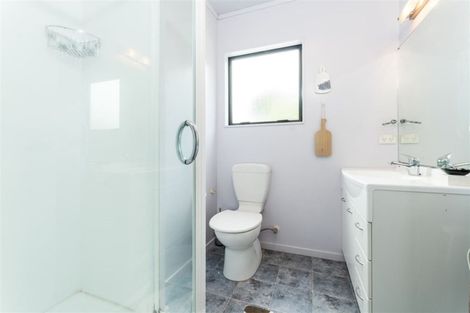 Photo of property in 2/45 Flaxdale Street, Birkdale, Auckland, 0626