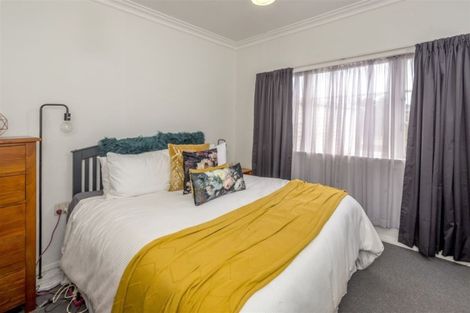 Photo of property in 7 Mckenzie Street, Levin, 5510