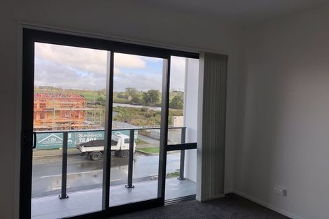 Photo of property in 59 Hayfield Way, Karaka, Papakura, 2113