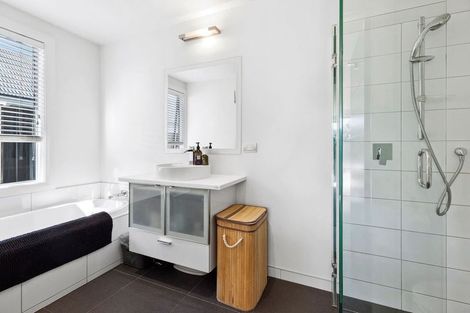 Photo of property in 21a Old Station Avenue, Wanaka, 9305