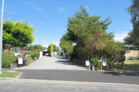 Photo of property in 28 Rollesby Street, Hoon Hay, Christchurch, 8025