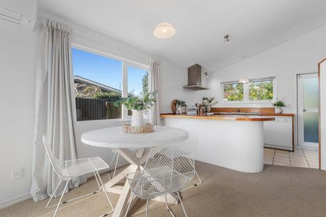 Photo of property in 274 Otumoetai Road, Otumoetai, Tauranga, 3110