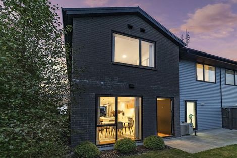 Photo of property in 12 Miromiro Street, Broomfield, Christchurch, 8042