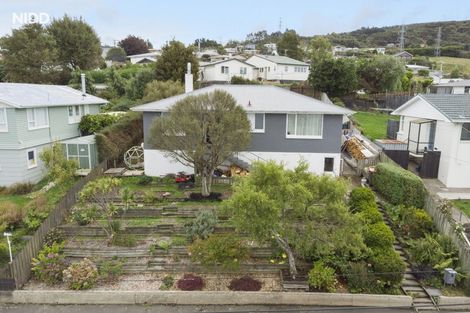 Photo of property in 6 Hanlon Street, Halfway Bush, Dunedin, 9010