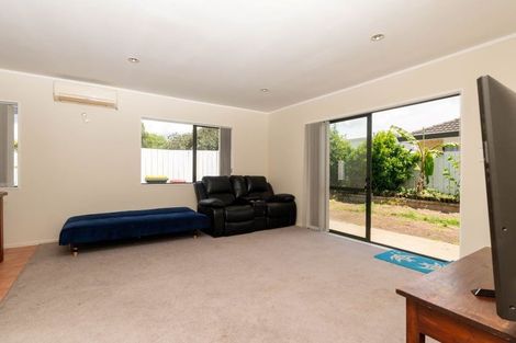 Photo of property in 2/20 Huia Road, Papatoetoe, Auckland, 2025