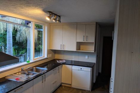 Photo of property in 38 Greenhill Crescent, Pakuranga, Auckland, 2010