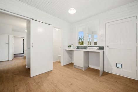 Photo of property in 258 Knowles Street, Mairehau, Christchurch, 8052