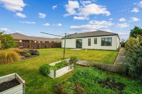 Photo of property in 28 Mclaughlins Road, Darfield, 7510
