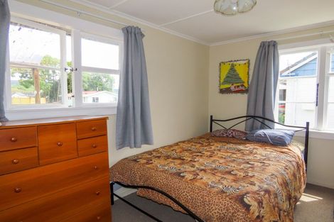 Photo of property in 8 Conlon Street, Reefton, 7830